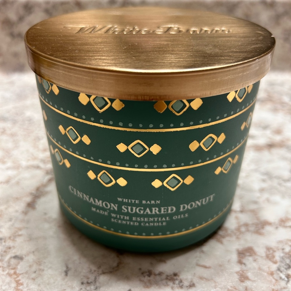 Bath and Body Works 3 wick candle